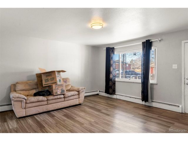 8967 W 54th Pl, Arvada, CO 80002