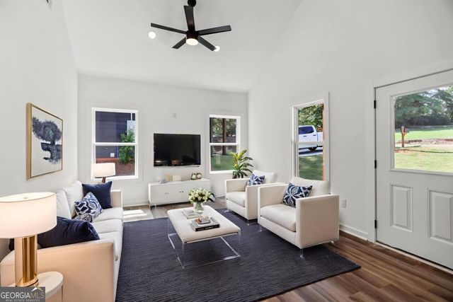 406 Poplar Street, Hogansville, GA 30230