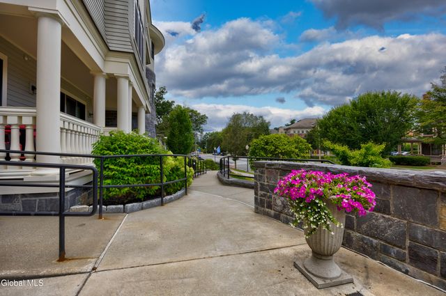 46 Union Avenue 303, Saratoga Springs, NY 12866