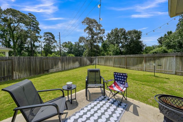 10707 Catclaw Court, Tomball, TX 77375