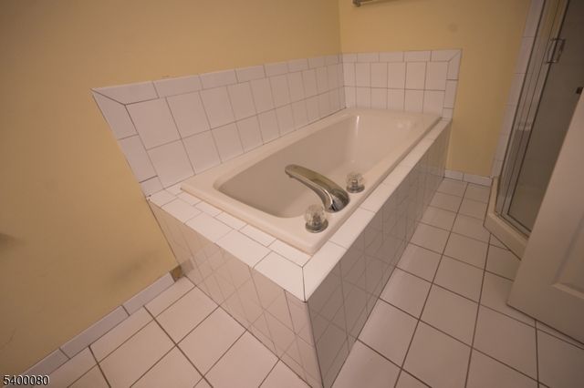 6 Davenport Rd, Montville Twp., NJ 07045