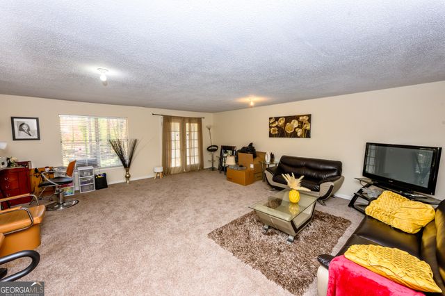 6452 Wedgeview Drive, Tucker, GA 30084