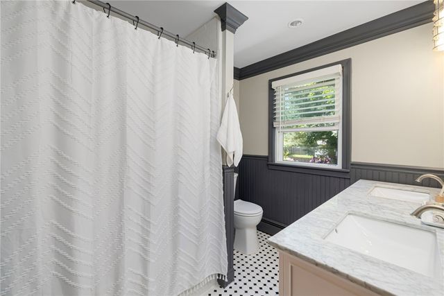 34 Terrace Drive, East Greenwich, RI 02818