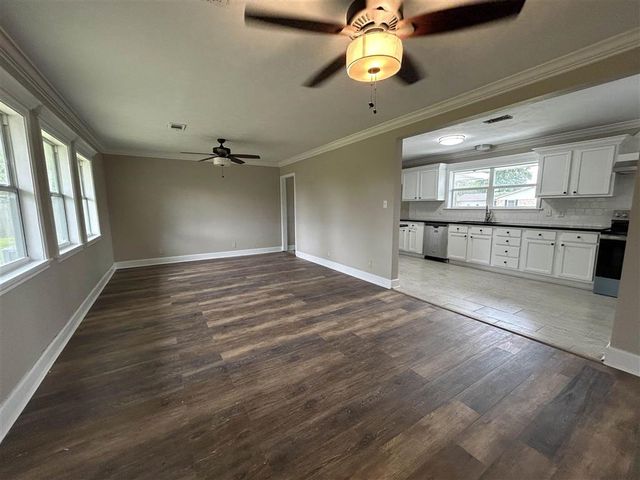 505 N Lebanon Street, Sulphur, LA 70663
