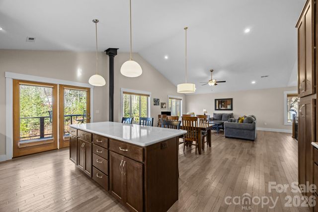 19 Dunsmore Avenue, Black Mountain, NC 28711