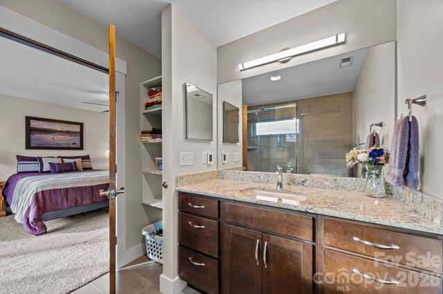 19 Dunsmore Avenue, Black Mountain, NC 28711