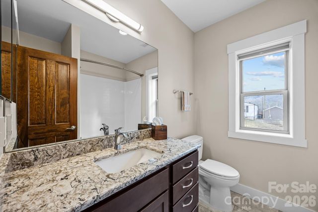 19 Dunsmore Avenue, Black Mountain, NC 28711