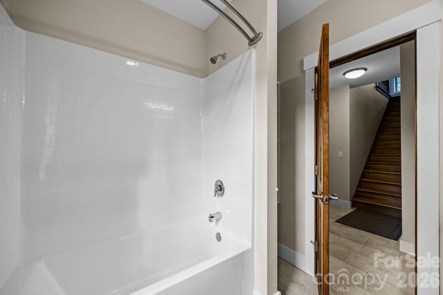 19 Dunsmore Avenue, Black Mountain, NC 28711