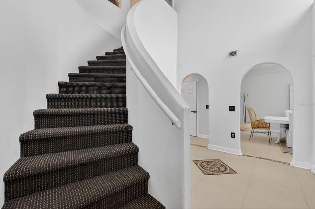 359 PEBBLE COURT, Minneola, FL 34715