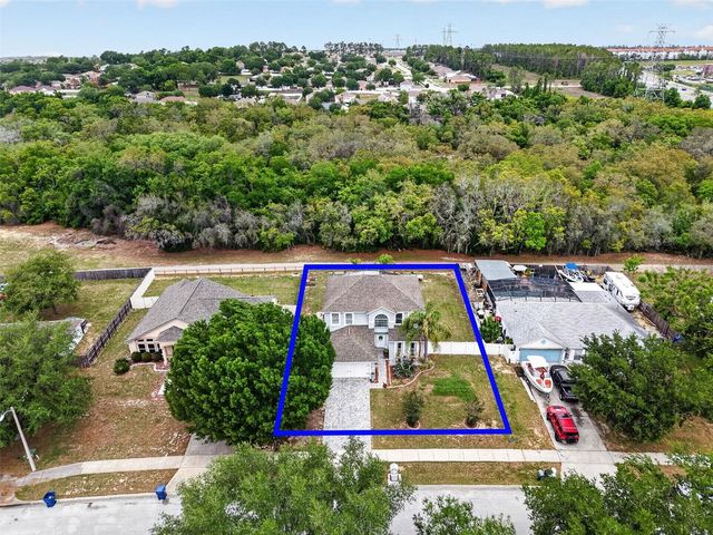 359 PEBBLE COURT, Minneola, FL 34715