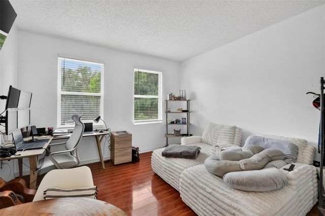 359 PEBBLE COURT, Minneola, FL 34715