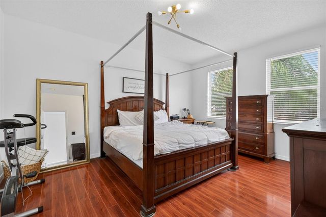 359 PEBBLE COURT, Minneola, FL 34715