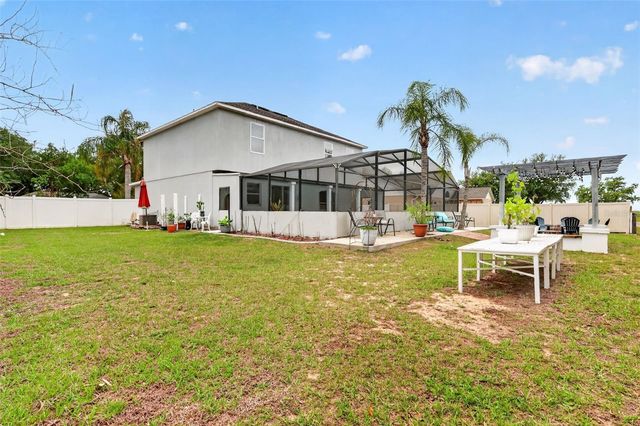 359 PEBBLE COURT, Minneola, FL 34715