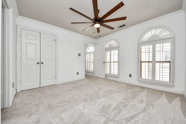 710 Jackson Hill Street, Houston, TX 77007