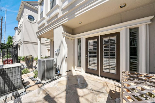 710 Jackson Hill Street, Houston, TX 77007