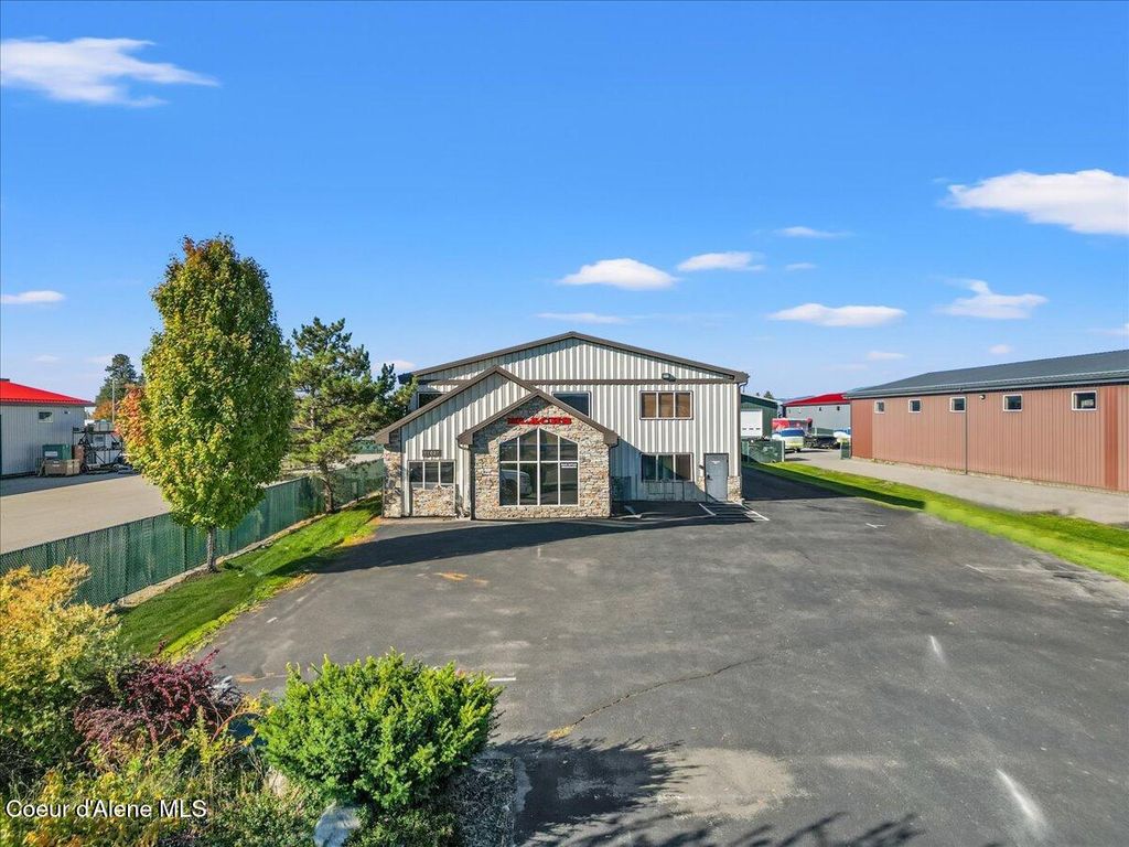 11837 N TRACEY RD, Hayden, ID 83835 photo 2