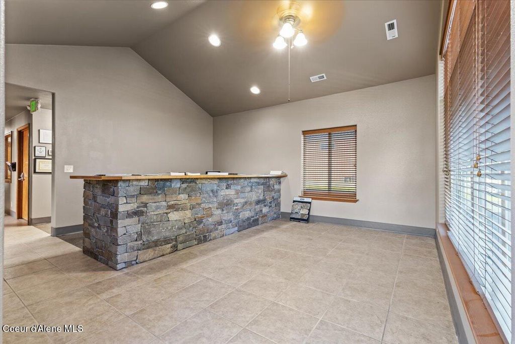 11837 N TRACEY RD, Hayden, ID 83835 photo 7