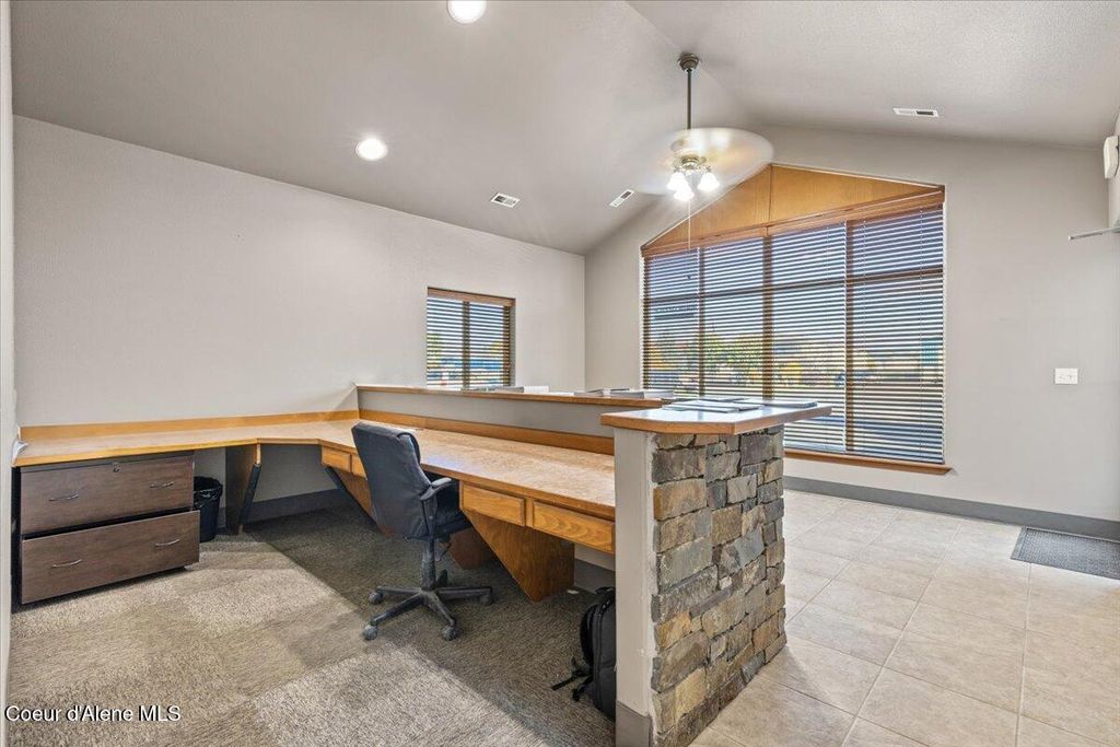 11837 N TRACEY RD, Hayden, ID 83835 photo 8