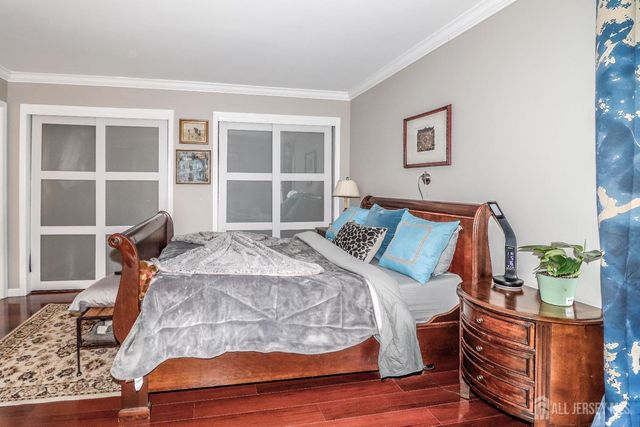 11 Borelle Square, Sayreville, NJ 08859