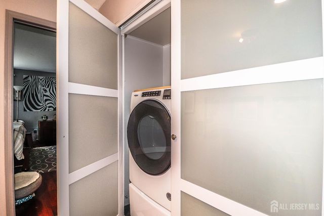 11 Borelle Square, Sayreville, NJ 08859