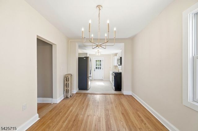 15 Maple Ave, Newton Town, NJ 07860