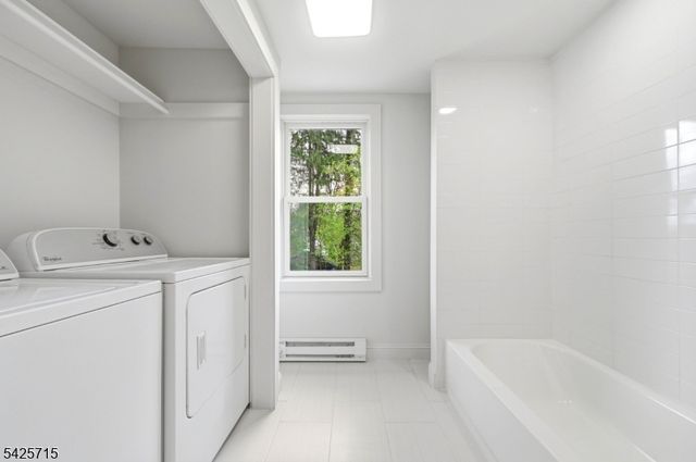 15 Maple Ave, Newton Town, NJ 07860