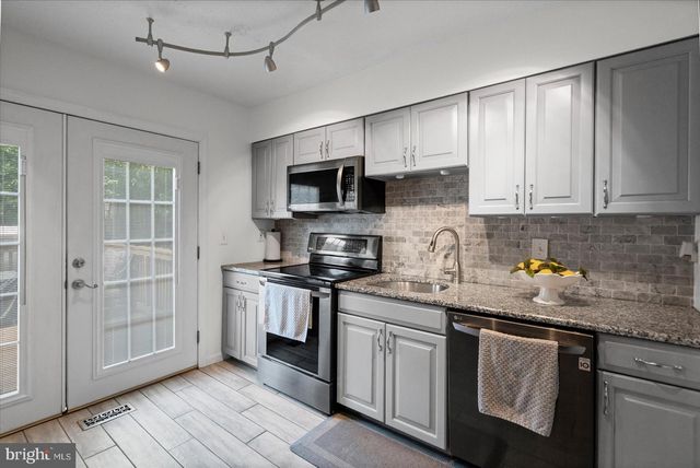 70 STONE PARK PL, Nottingham, MD 21236