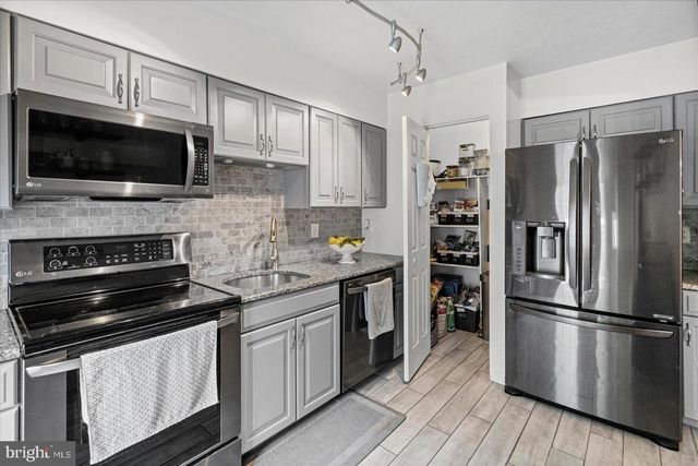70 STONE PARK PL, Nottingham, MD 21236