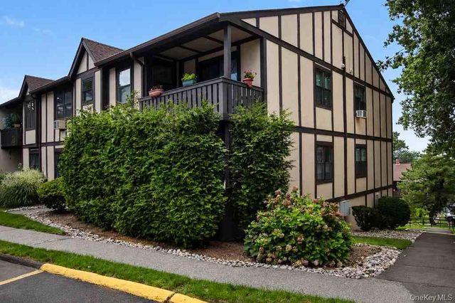 969 Sierra Vista Lane, Valley Cottage, NY 10989