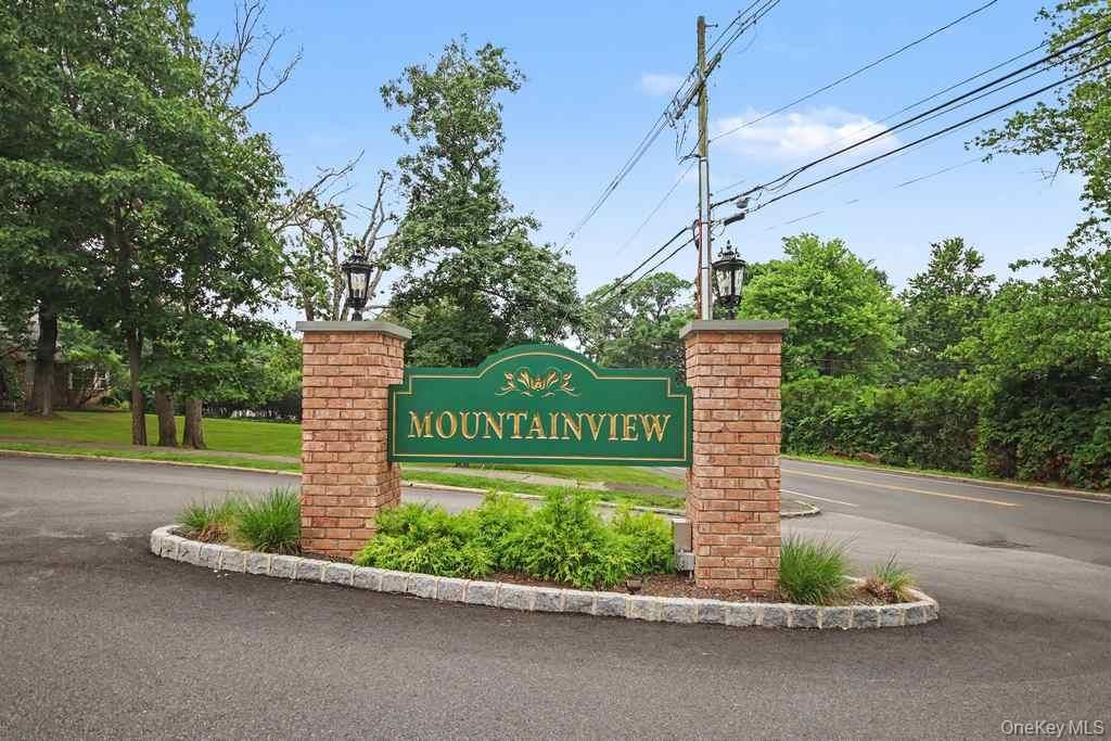 969 Sierra Vista Lane, Valley Cottage, NY 10989 — exterior
