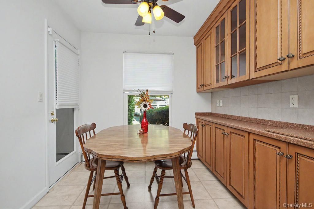 969 Sierra Vista Lane, Valley Cottage, NY 10989 — photo 5