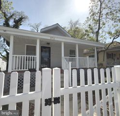 5711 J STREET, Fairmount Heights, MD 20743