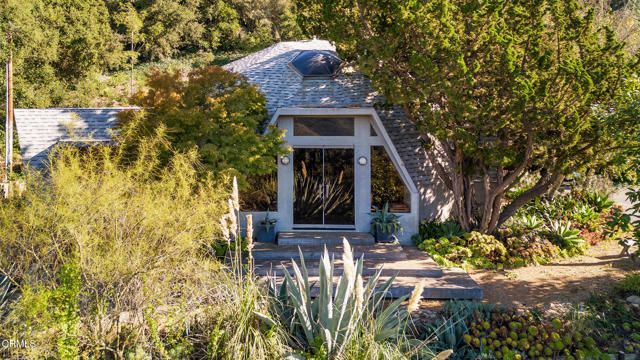 4878 Casitas Pass Road, Ventura, CA 93001