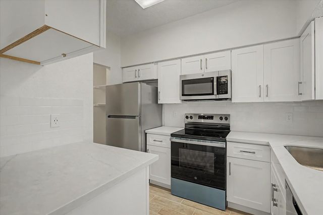 12500 Brookglade Circle 179, Houston, TX 77099