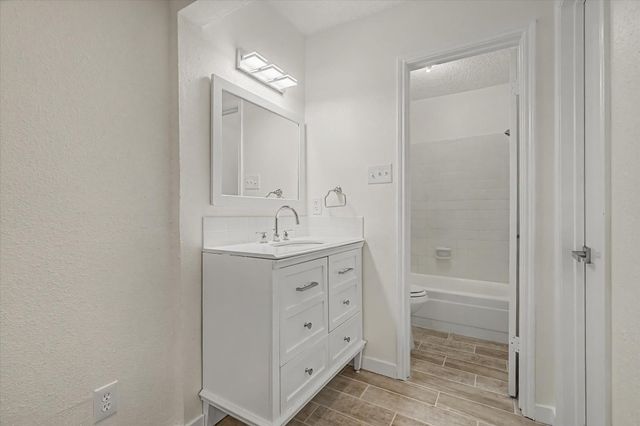 12500 Brookglade Circle 179, Houston, TX 77099