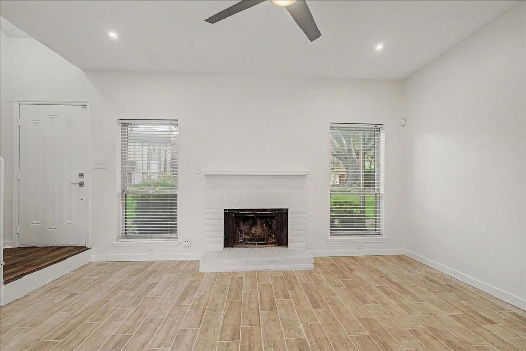 12500 Brookglade Circle 179, Houston, TX 77099