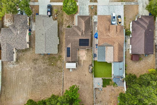 8445 N RIVER DUNE STREET, Tampa, FL 33617