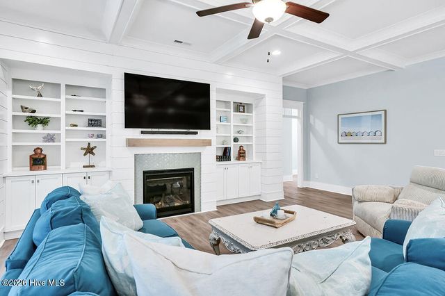 126 Jackline Drive, Hampstead, NC 28443
