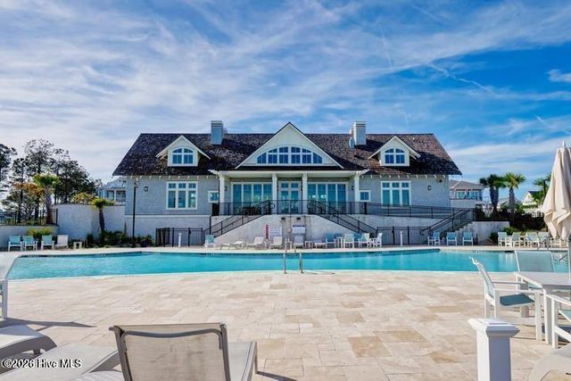 126 Jackline Drive, Hampstead, NC 28443