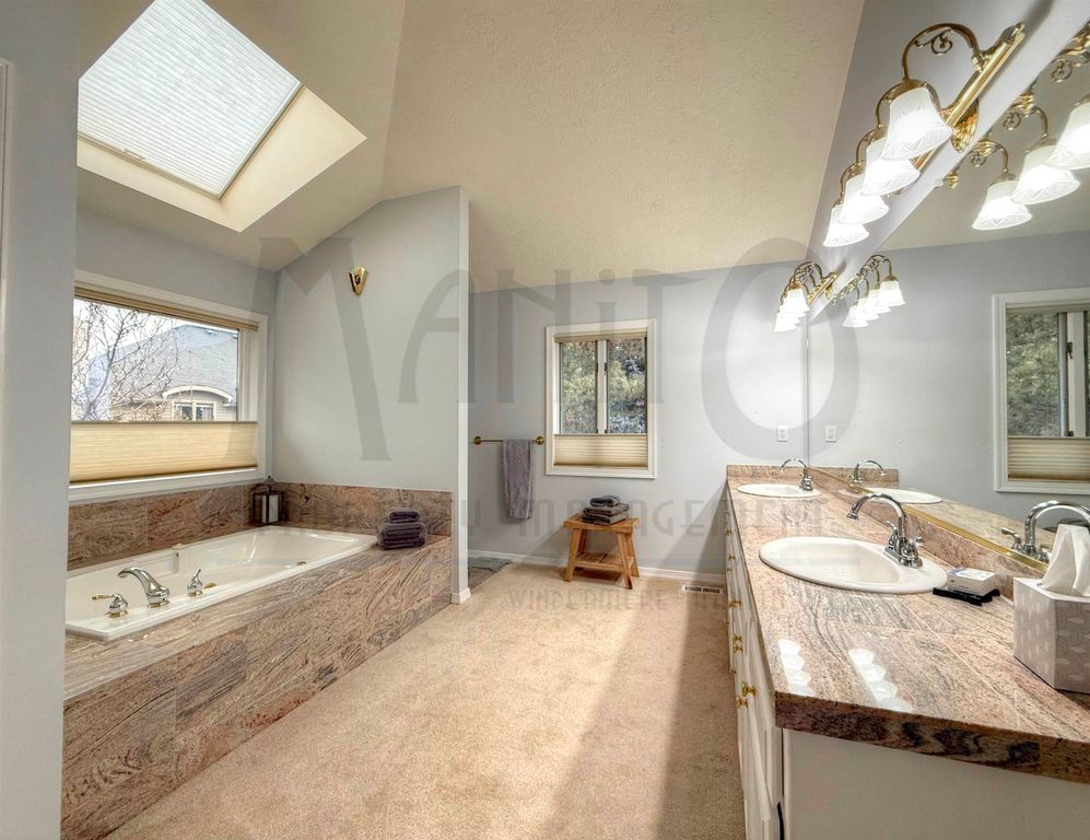 1819 E Southridge Dr, Spokane, WA 99223 photo 16