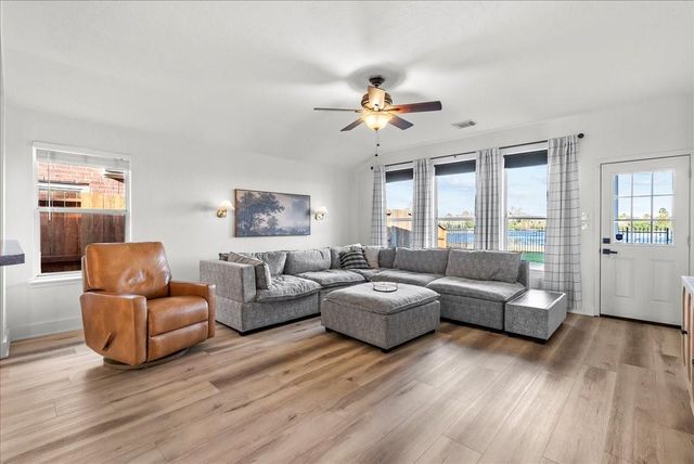 3284 Gladewater Lane, League City, TX 77573