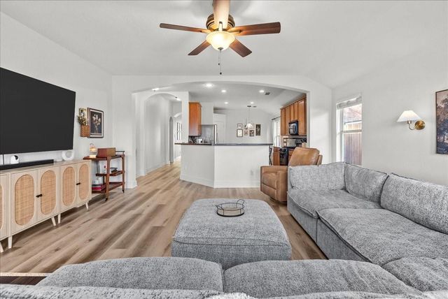 3284 Gladewater Lane, League City, TX 77573