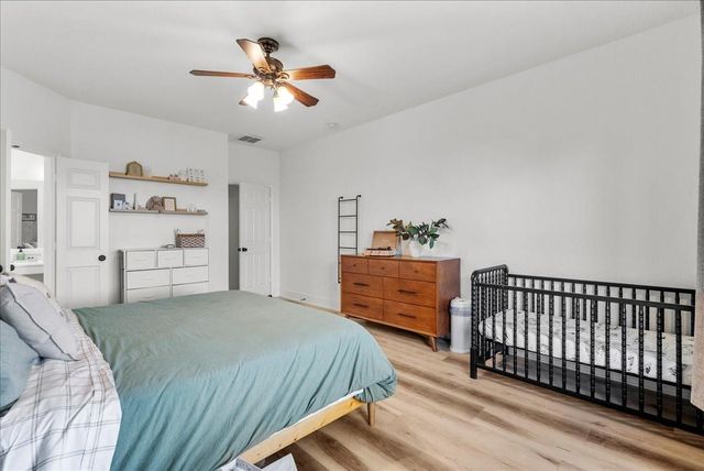 3284 Gladewater Lane, League City, TX 77573