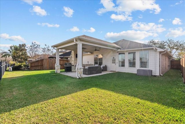 3284 Gladewater Lane, League City, TX 77573