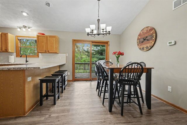 165 Hunters Trail Court, Middleville, MI 49333