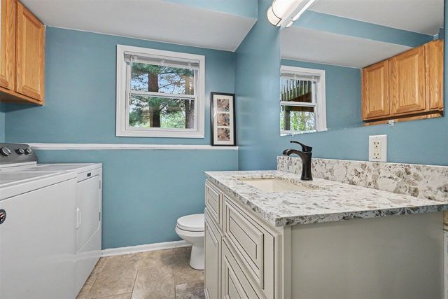 165 Hunters Trail Court, Middleville, MI 49333
