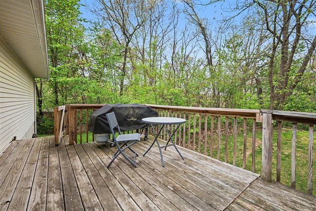 165 Hunters Trail Court, Middleville, MI 49333