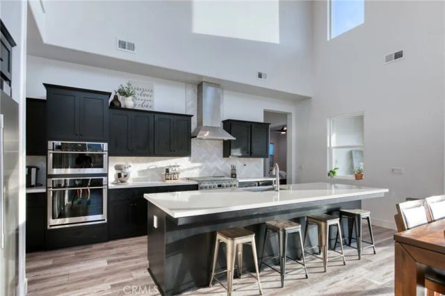 1736 N Renn, Clovis, CA 93619