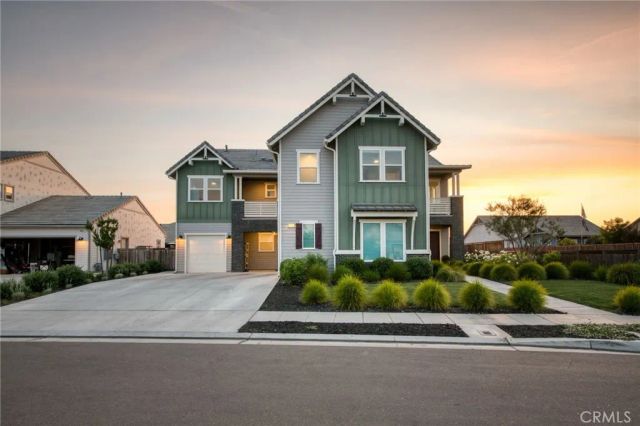1736 N Renn, Clovis, CA 93619