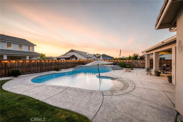 1736 N Renn, Clovis, CA 93619
